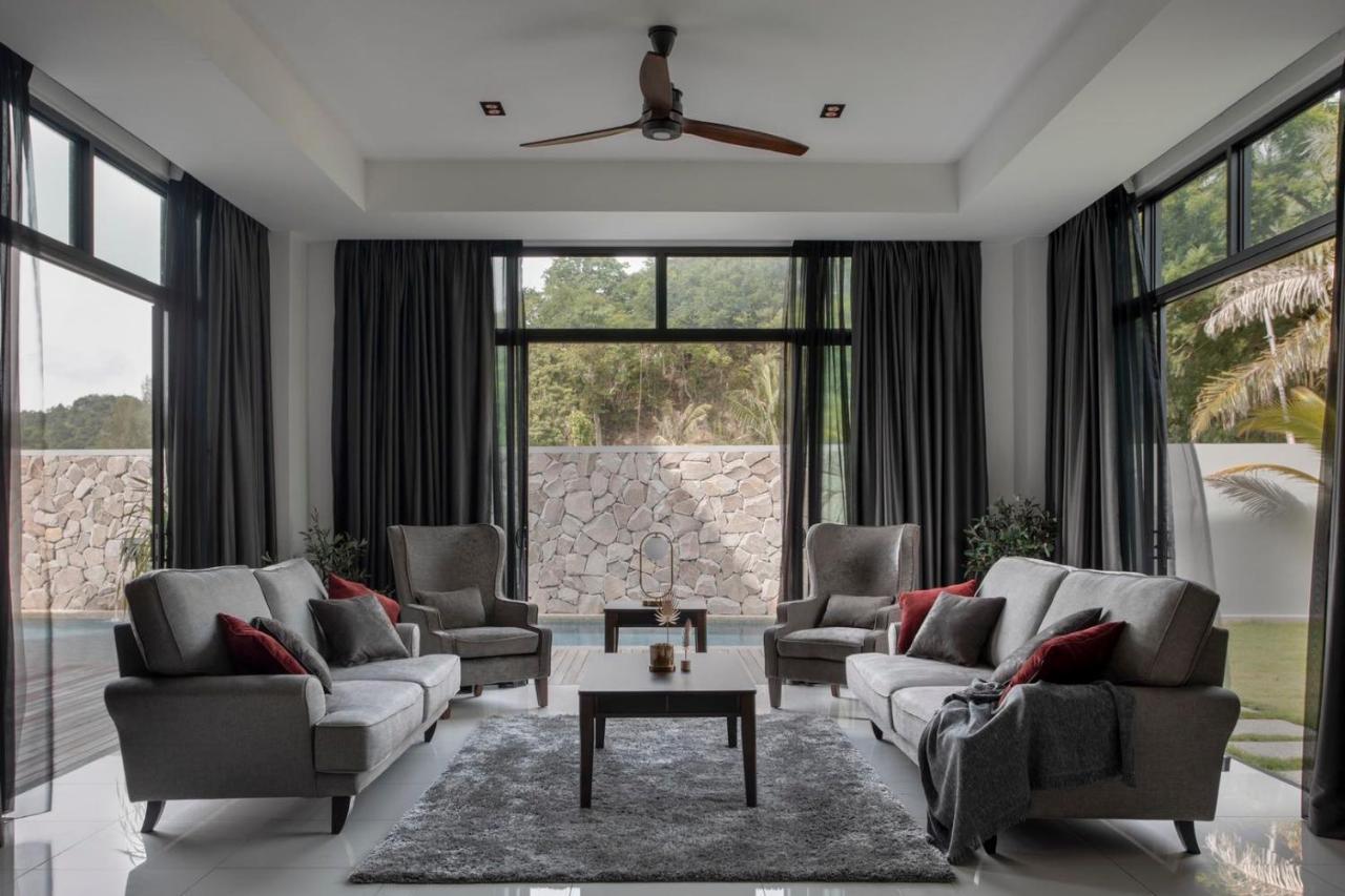 Lavanya H Villa 12A Luxury Bungalow With Private Swimming Pool H 豪华泳池别墅 Pantai Cenang  Zewnętrze zdjęcie