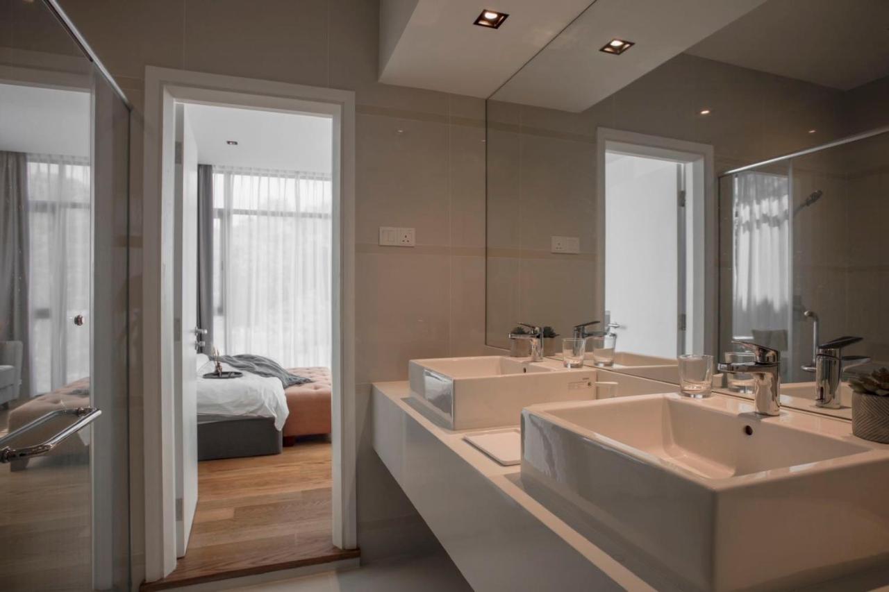 Lavanya H Villa 12A Luxury Bungalow With Private Swimming Pool H 豪华泳池别墅 Pantai Cenang  Zewnętrze zdjęcie